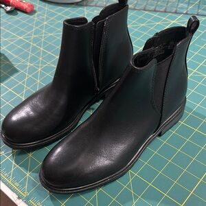 Sonoma Black Ankle Booties with Elastic Panels